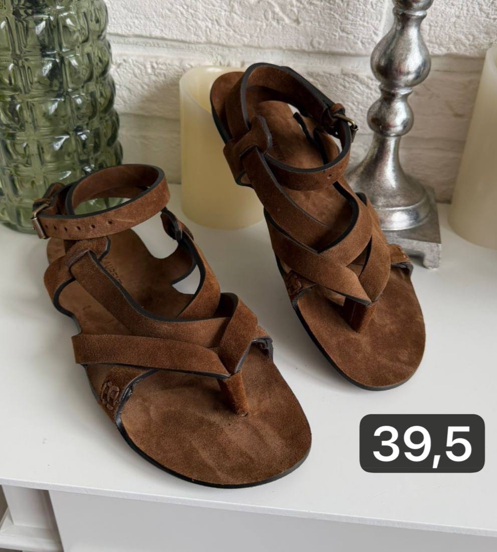 Сандали Saint Laurent